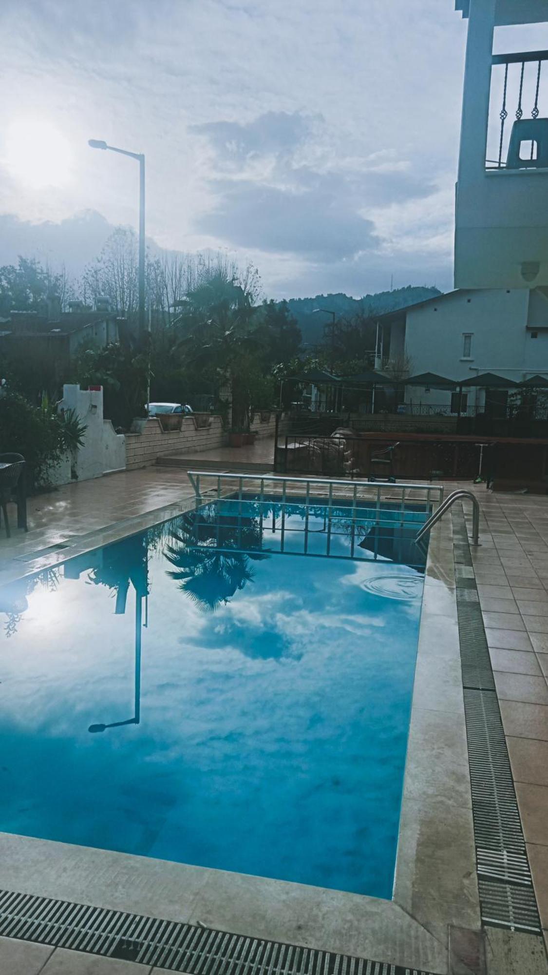 London House Hotel Kemer Buitenkant foto